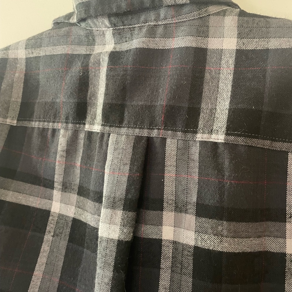 Eddie Bauer Black and Gray Plaid Button-Up Shirt - Picture 7 of 10